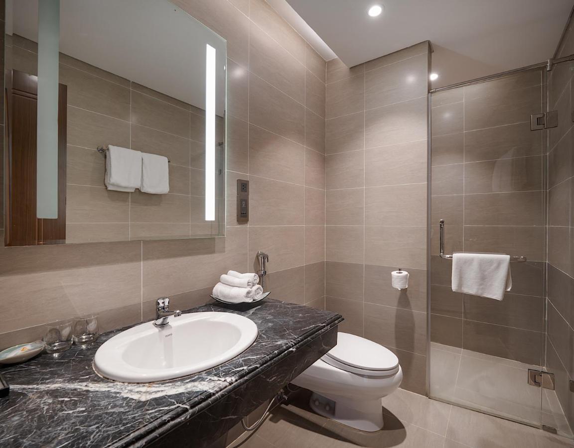 Luxury Apartment In Altara Building With Ocean View Дананг Экстерьер фото